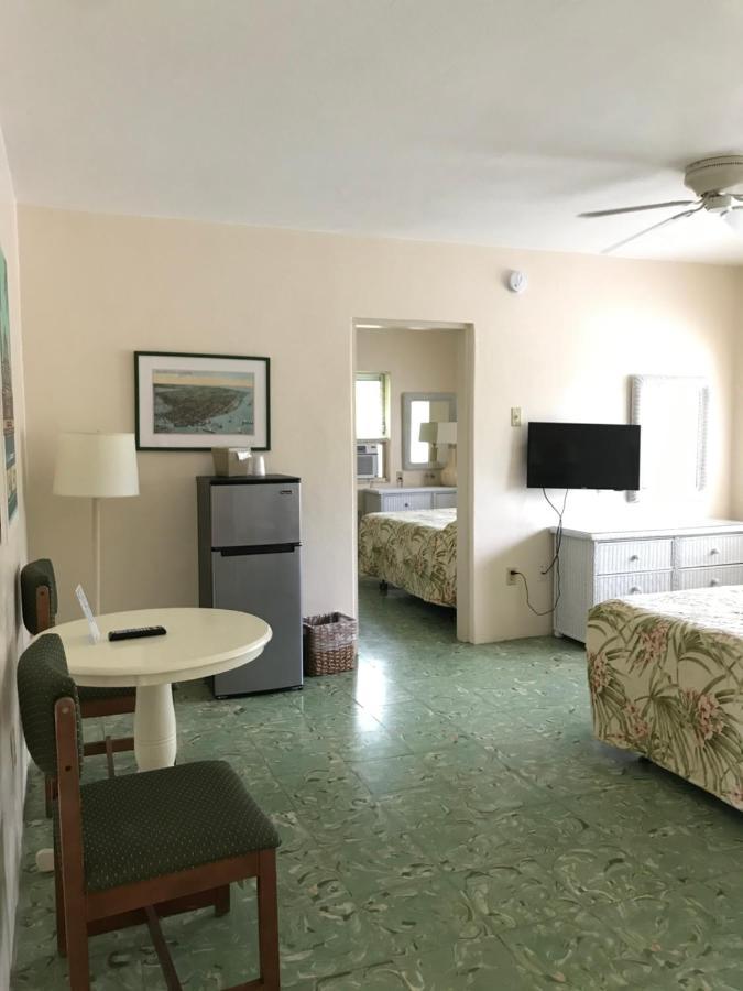 Two-Bedroom Suite