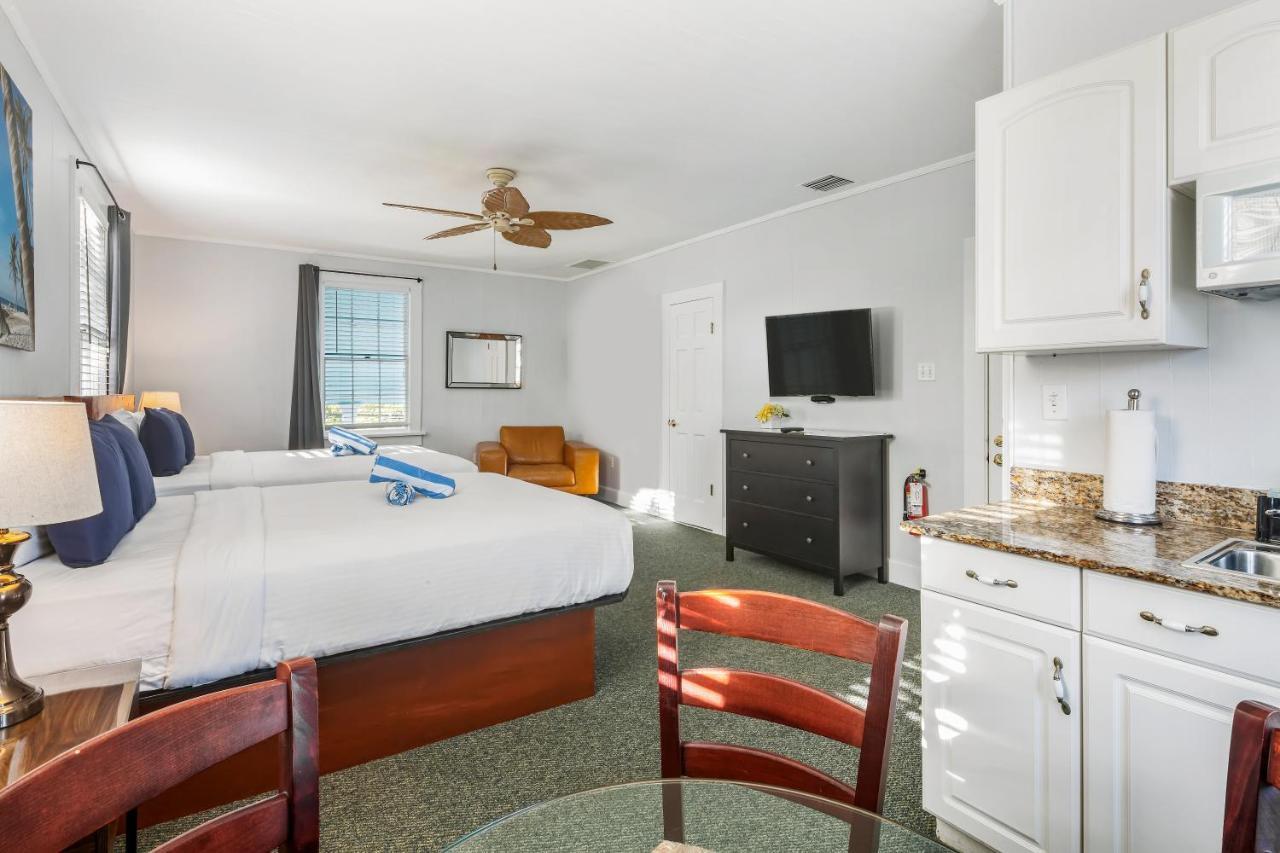 Queen Room with Two Queen Beds