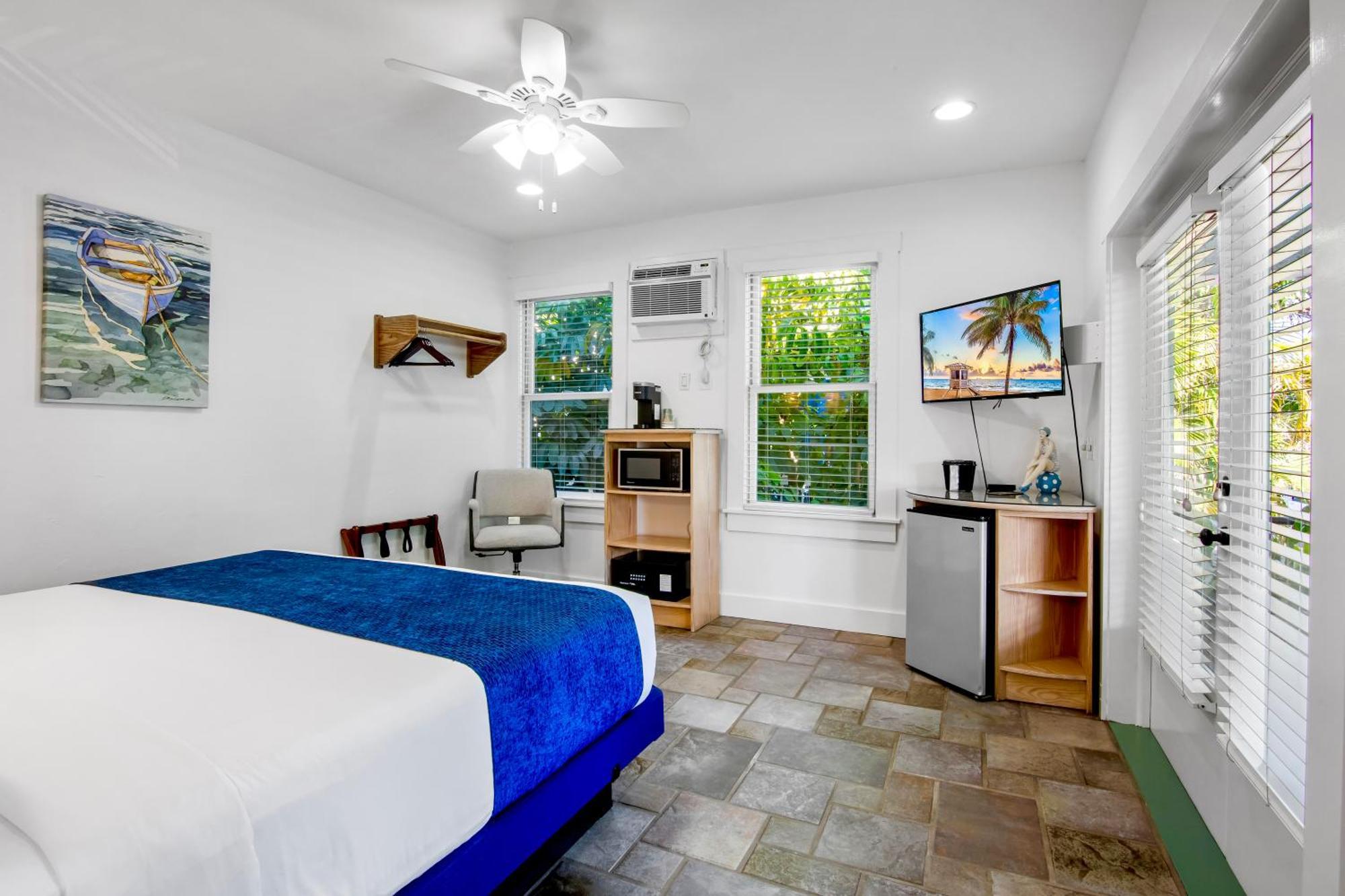 Porch Swing Island Room
