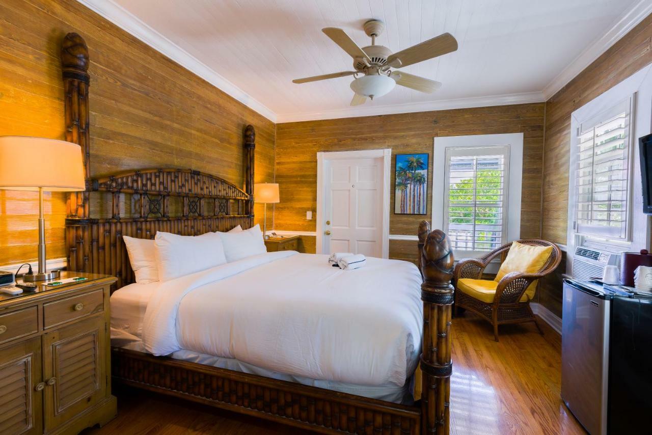 Luxury King Room