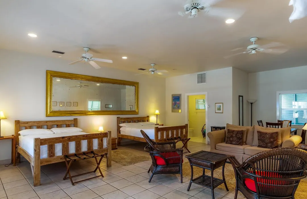 Casa 325 Guesthouse-1