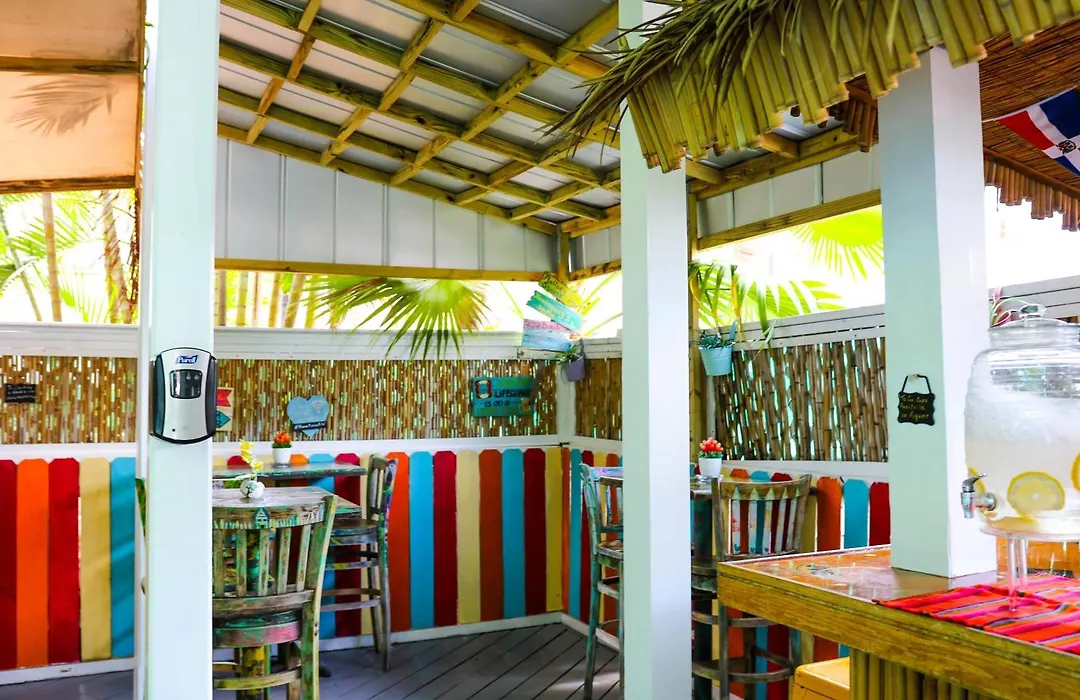 Caribbean House-1