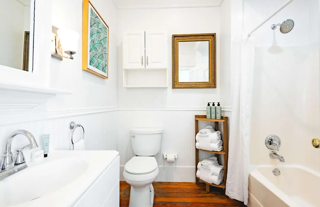 Key Lime Cottage-1