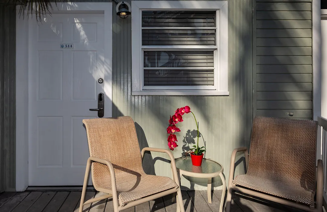 Southernmost Inn Adult Exclusive-1