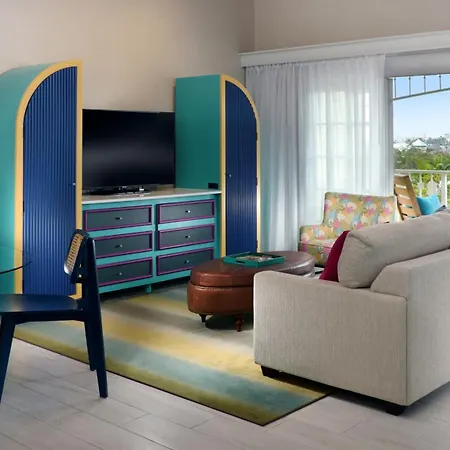 Ocean Key Resort & Spa, A Noble House Resort-3