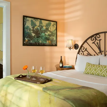 Tropical Inn-2