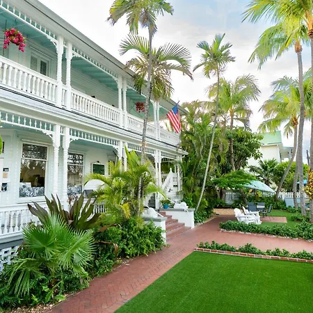 Southernmost Point Guest House & Garden Bar-2