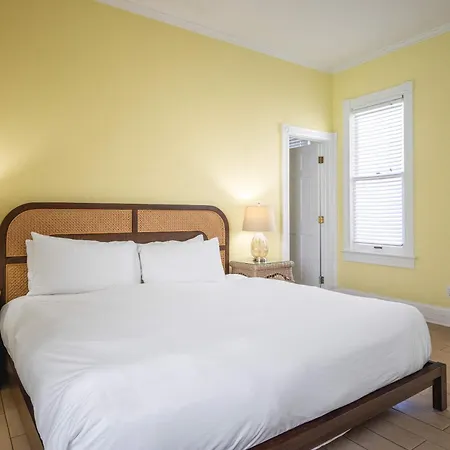 Curry Mansion Inn-3