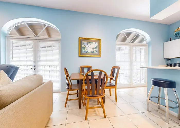 The Frontier Flat Apartment Key West