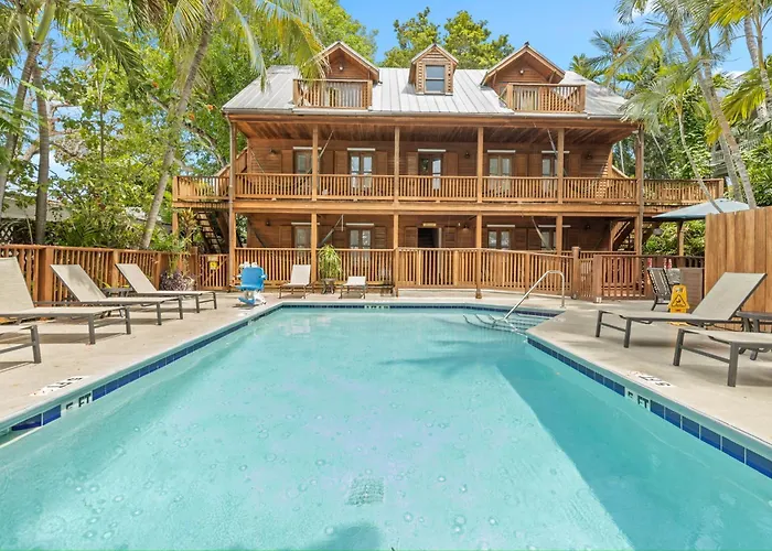 Orchid Bay Condo - Pool - Old Town - Walk To Duval Key West