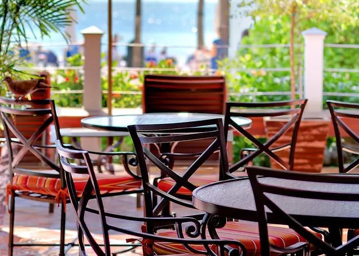 La Mer Hotel & Dewey House (Adults Only) Key West